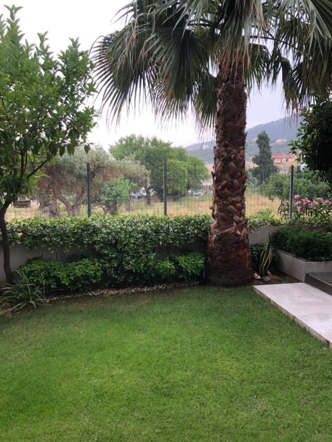 Vanessa House Luxury Apartments Skiathos Exterior photo