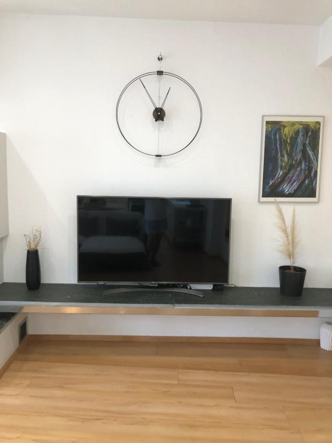 Vanessa House Luxury Apartments Skiathos Exterior photo