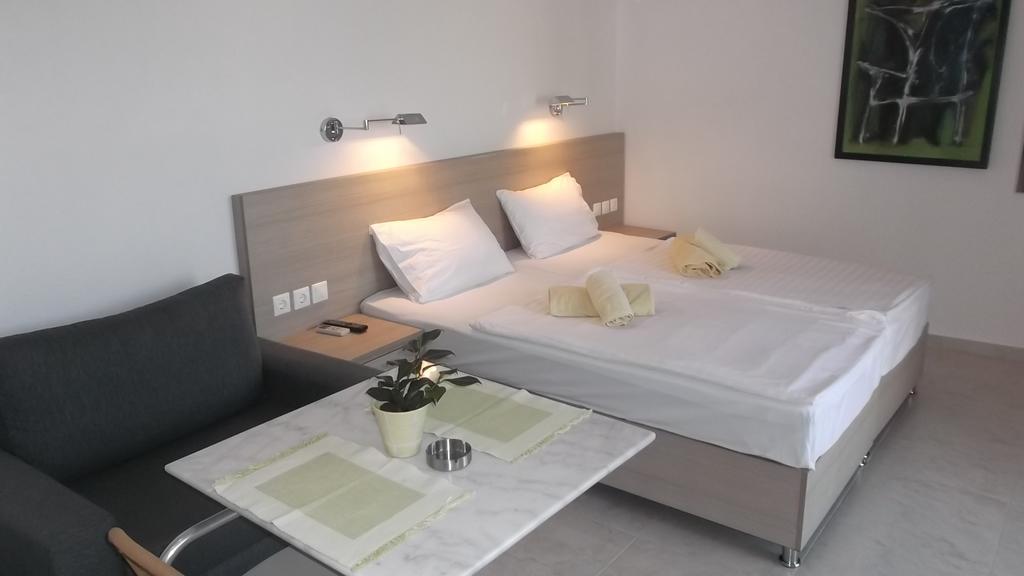 Vanessa House Luxury Apartments Skiathos Exterior photo