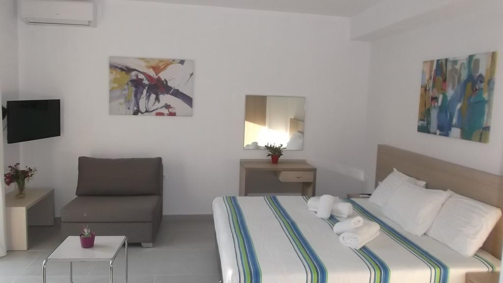 Vanessa House Luxury Apartments Skiathos Exterior photo